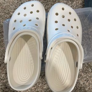 WHITE CROCS